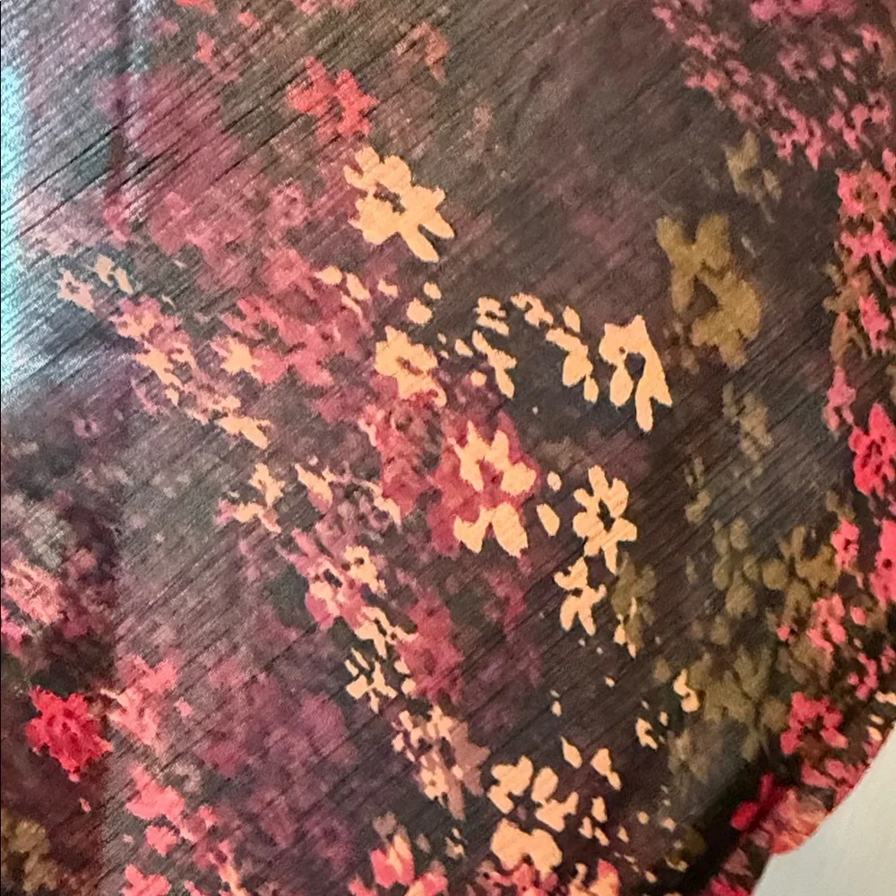 CeCe Black and Red Floral Long Sleeve Dress - Picture 4 of 8